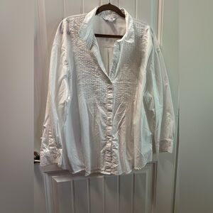Old Navy White Button Down Shirt for Women